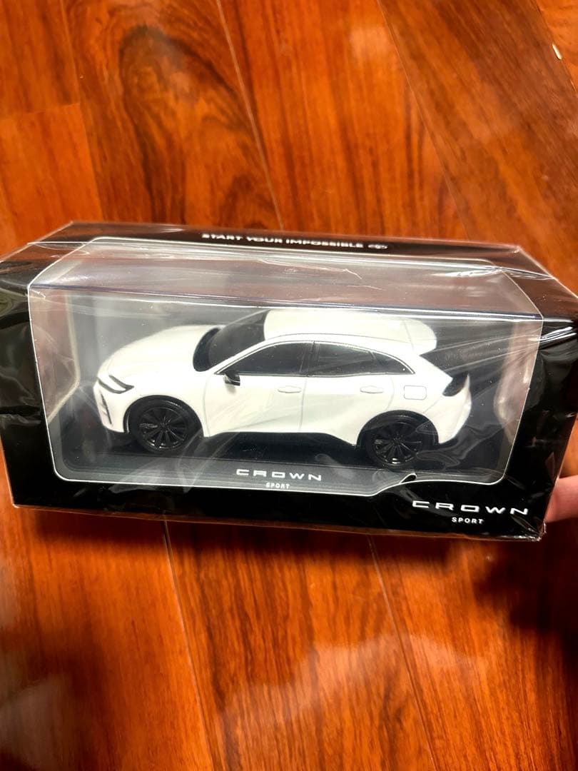 【非売品】　CROWN SPORT ホワイトミニカー 1/30