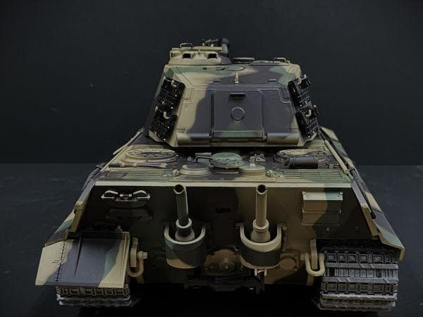 技術基準適合証明済【メタルキャタピラ仕様】 ヘンロン 1/16 キングタイガー