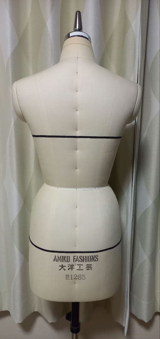 【美品】洋裁用マネキン　大洋工芸アミコ　TallMiss8号ボディ