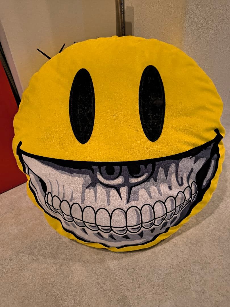 Ron English　クッション