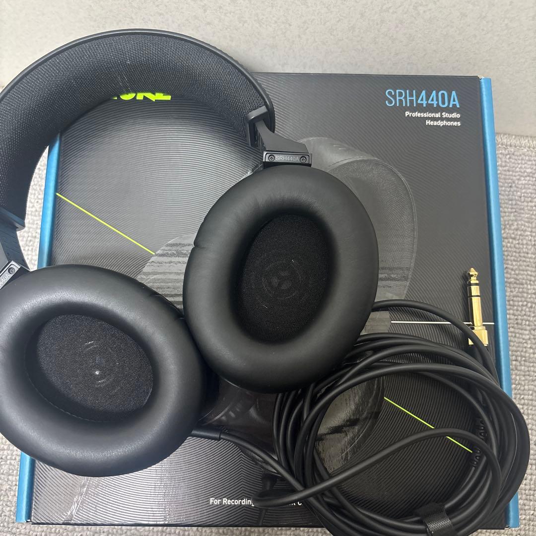 SHURE SRH440A シュアー　ヘッドホン　箱付き・保証書あり