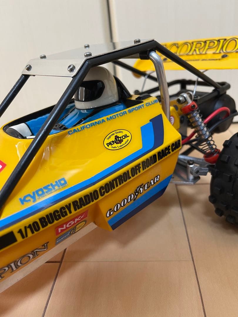京商 1/10 バギースコーピオン当時物