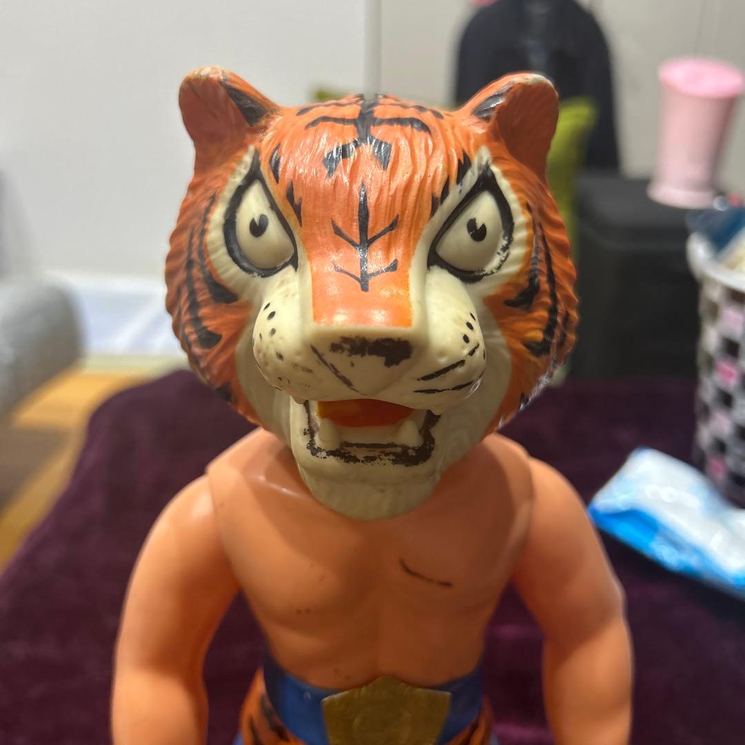 ぉ*っ様 メディコムトイ　タイガーマスク40センチ　超激レア