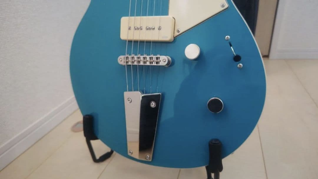 YAMAHA ヤマハ REVSTAR RSS02T ブルー エレキギター 美品