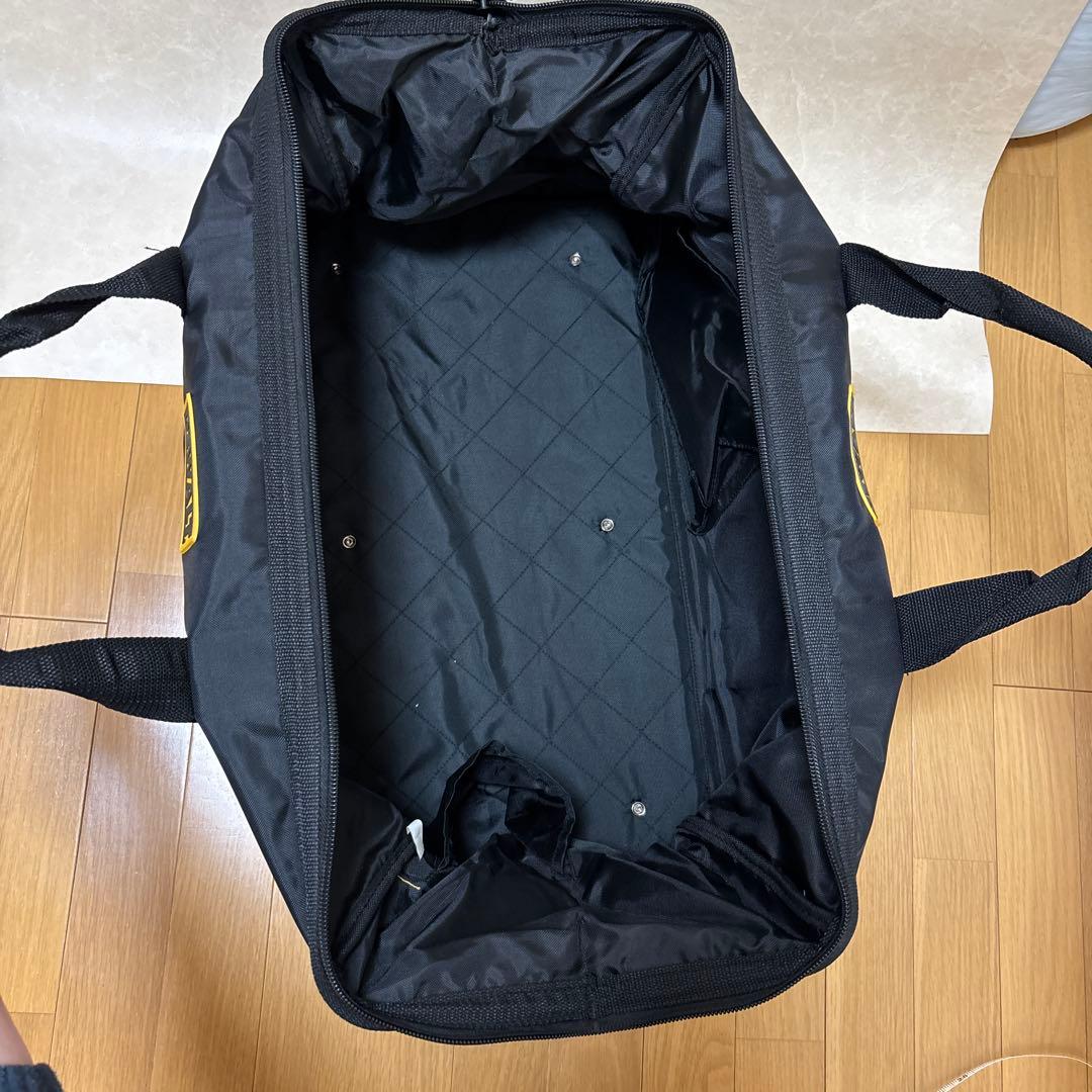 旅行用バッグ