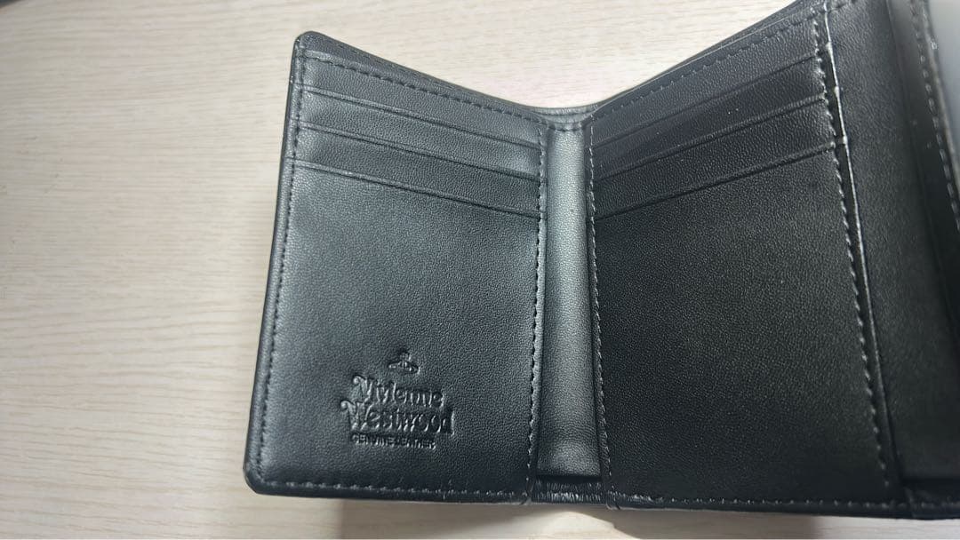 三つ折り財布