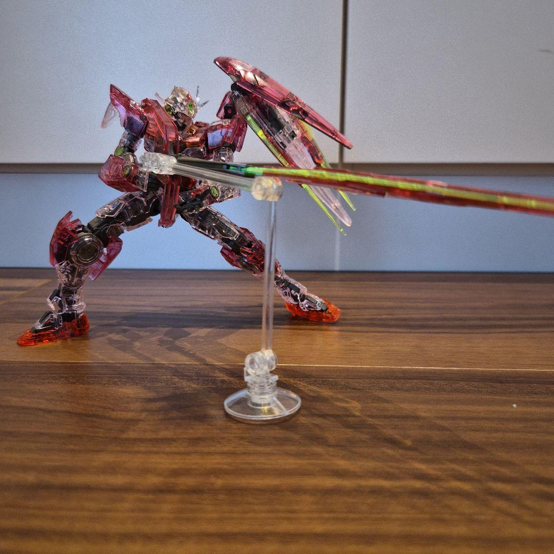 RG ガンプラ ダブルオークアンタ ガンダムベース
