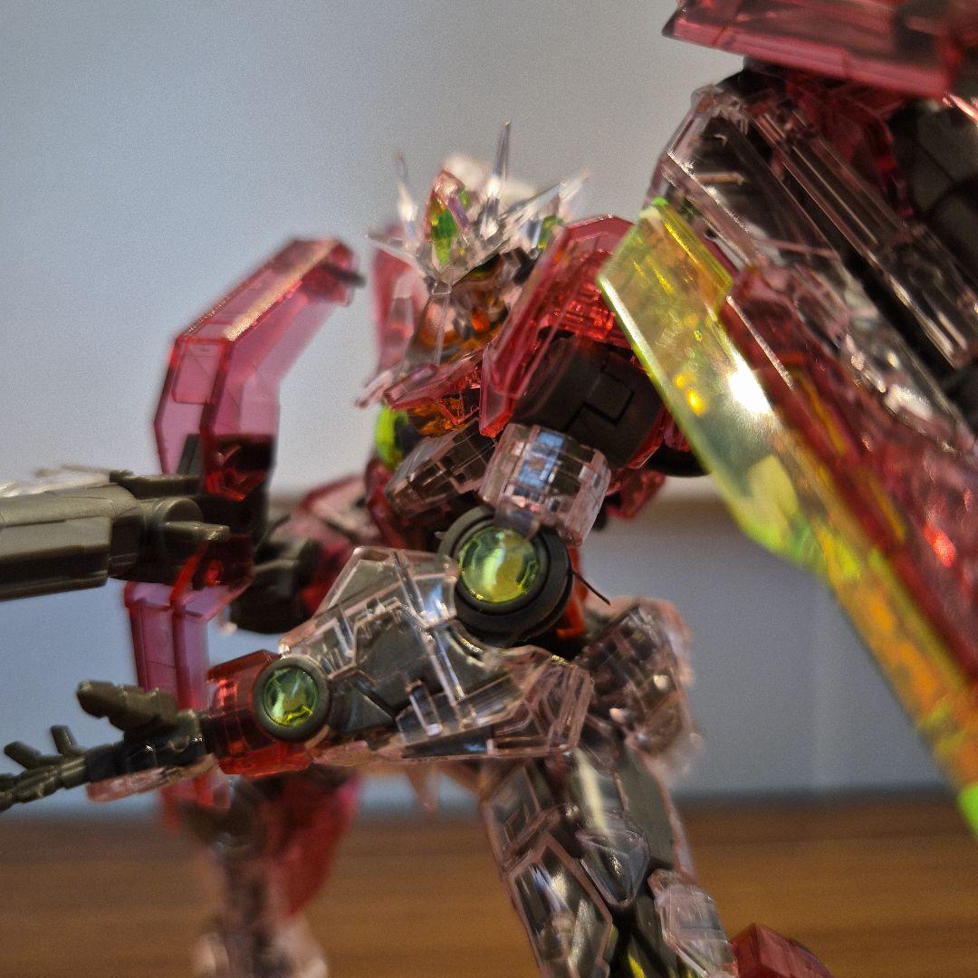 RG ガンプラ ダブルオークアンタ ガンダムベース