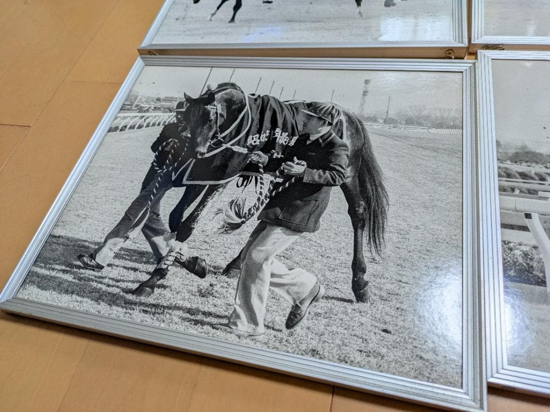 フレーム入り昭和の競馬の貴重な写真