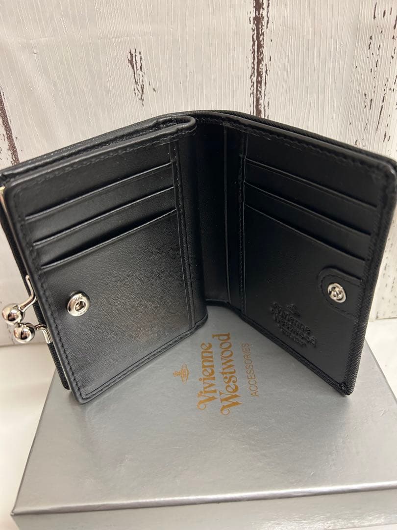 【ショッパー付き】Vivienne Westwood　二つ折り財布　ブラック