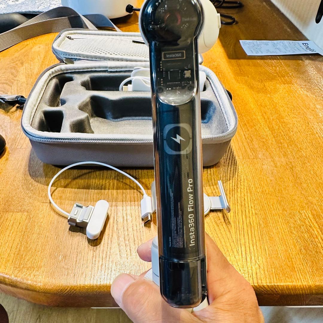 Insta360 Flow Pro 通常版　ジンバル