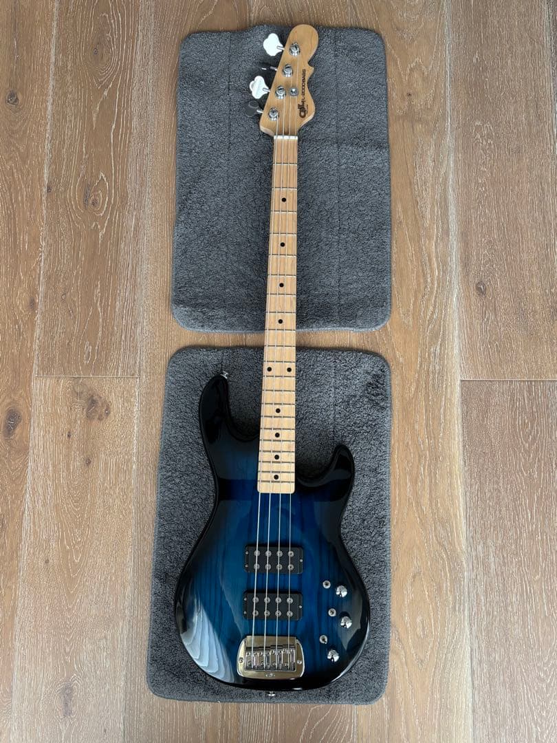 G&L L-2000 エレキベース TRIBUTE ブルーバースト