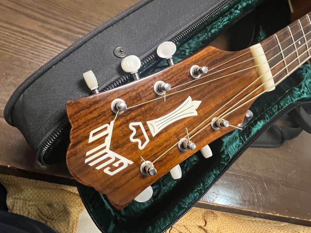 仕様変更！★Guild M-140★美品★セルロイドピックガード★オール単板