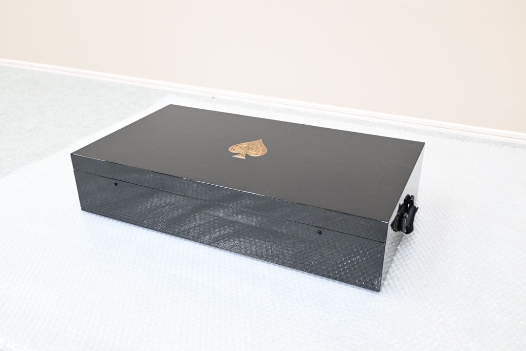 【極美品】 アルマンドアタッシュケース黒木製6本入り
