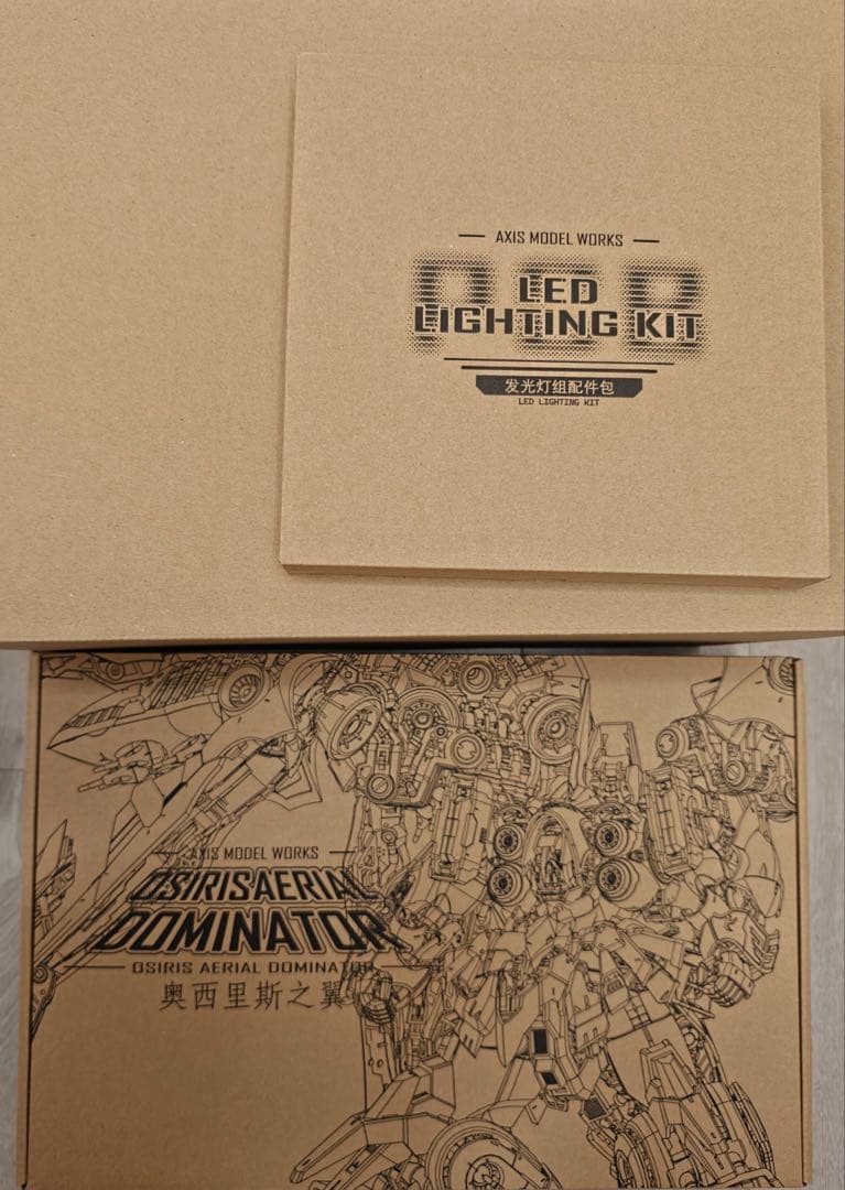 1/100 オシリスの翼　クシャトリヤ似　LED発光ユニット付属　海外製