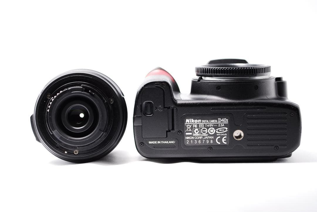 色鮮やか✨名機CCDセンサー✨Nikon D40✨一眼レフデビューに✨