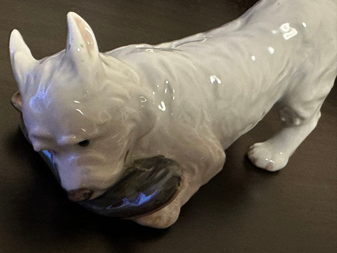 ロイヤルコペンハーゲンのフィギュリンになります。