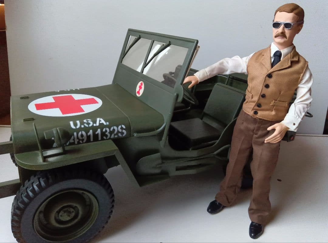 1/6 ジープ