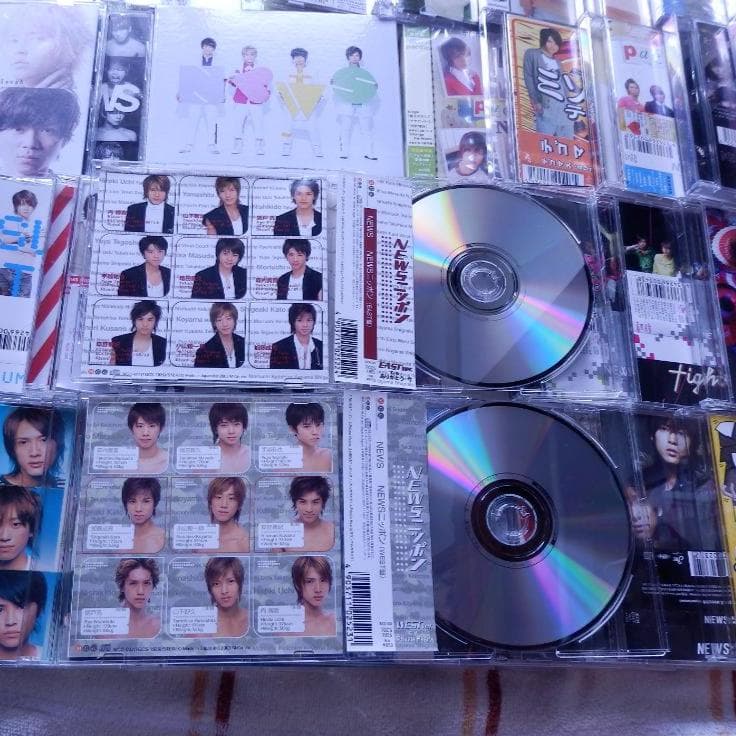 ★５７枚❤️NEWS初期などDVD★CDテゴマス★大量セット新品有★帯付き多数