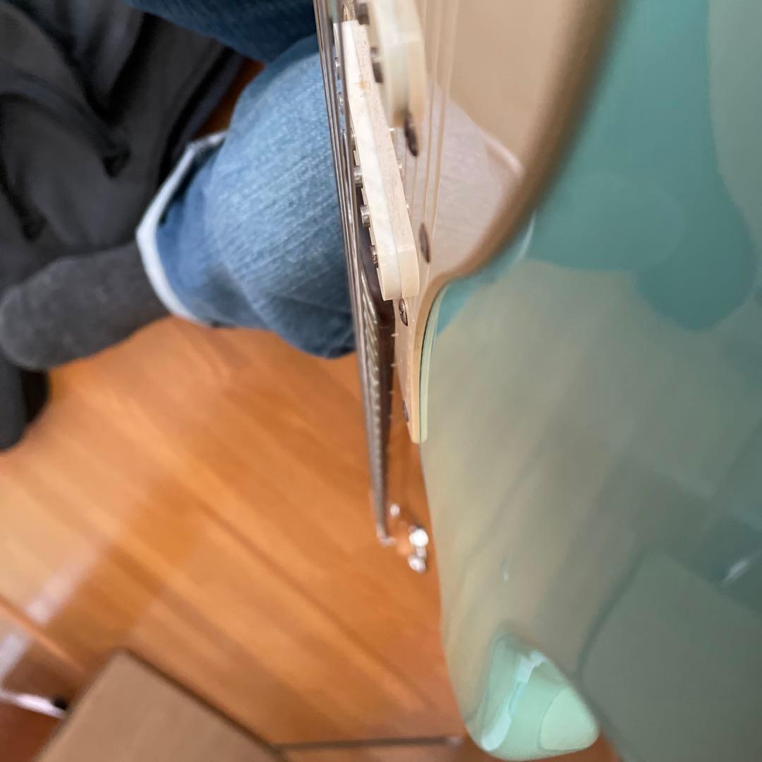 スクワイヤー　サーフグリーン　ストラトキャスター