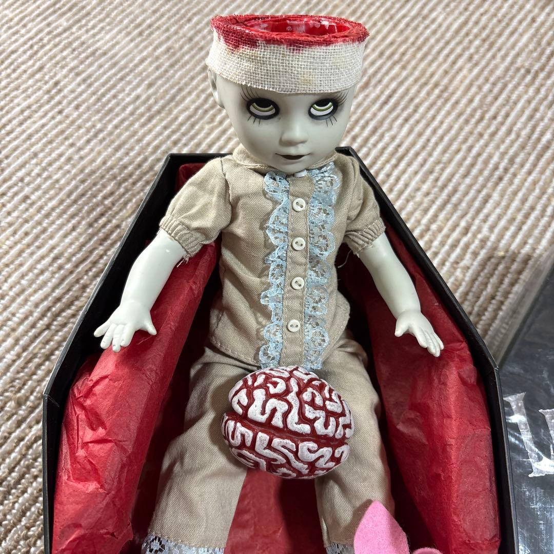 SF・ファンタジー・ホラー living dead dolls eggzorcist