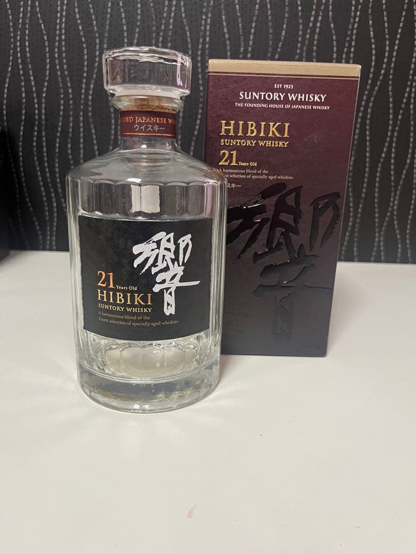 【空瓶・箱付】響 Hibiki 21 Year Old ウイスキー ②