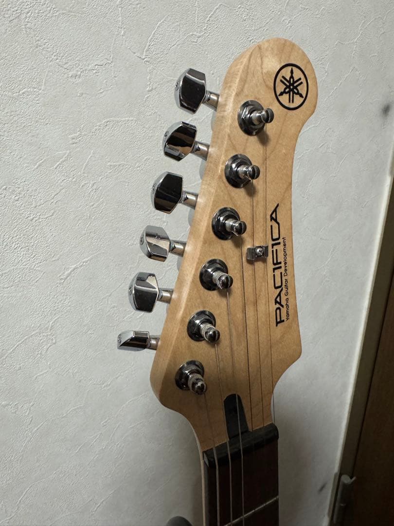 YAMAHA Pacifica120H YNS エレキギターPACIFICA
