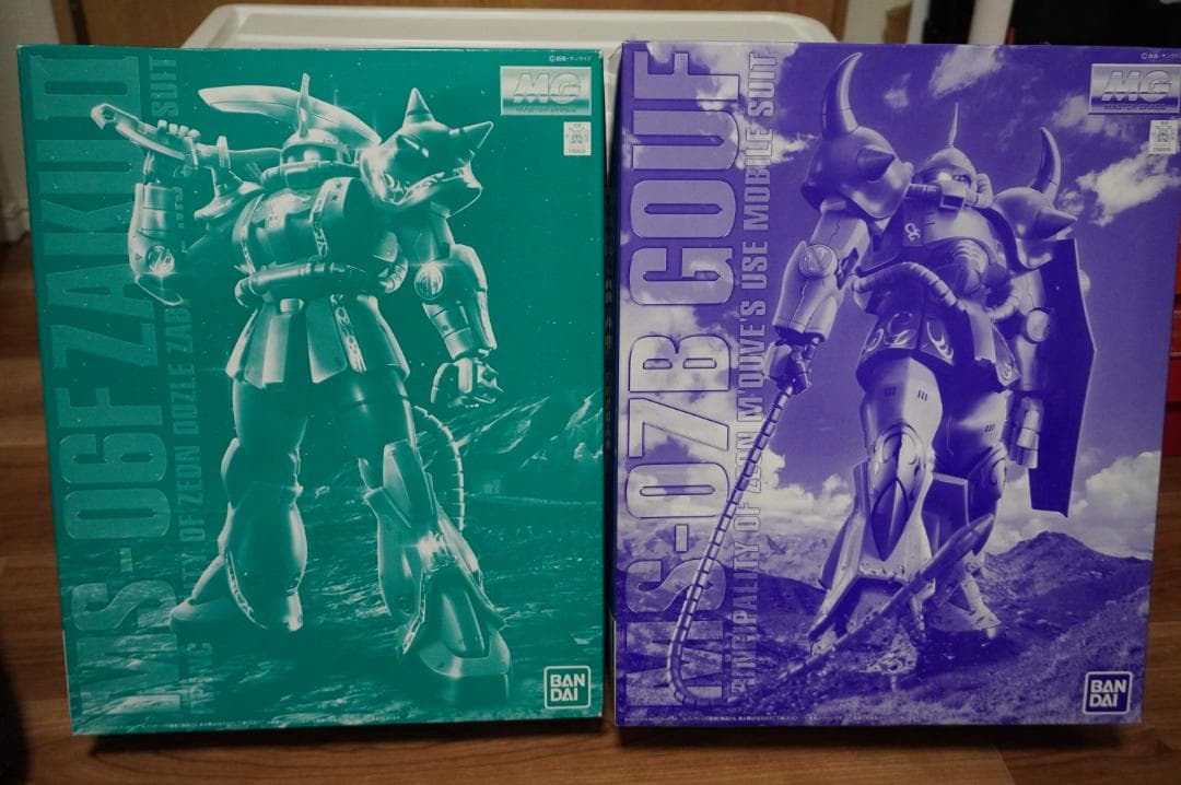 MG ザクII（ドズル専用） & グフ（マクベ専用）セット