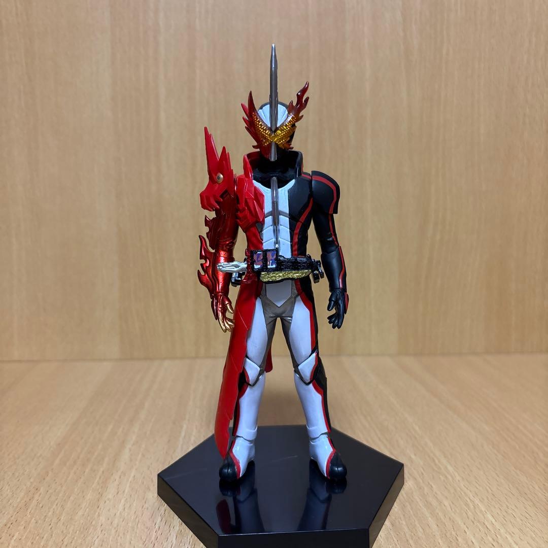 仮面ライダーフィギュア5種&BIGサイズ ソフビマスクディスプレイ