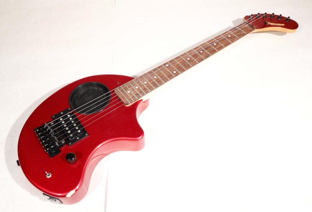 ■フェルナンデス■アンプ内蔵エレキギター zo-3 芸達者 現状品