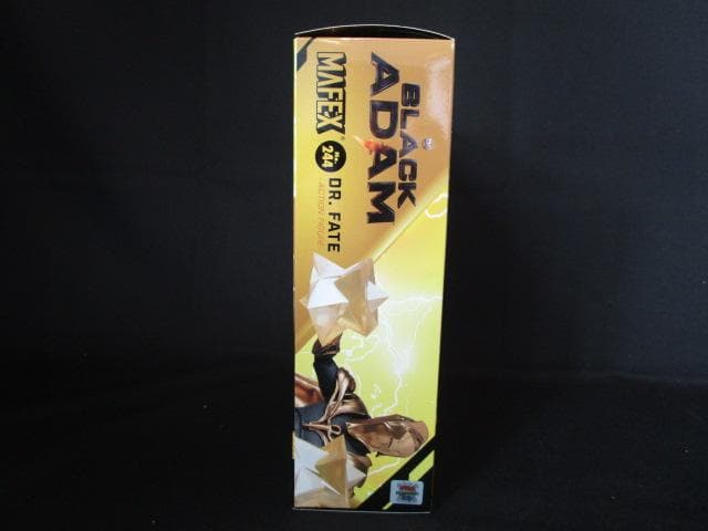 MAFEX No.244 BLACK ADAM Dr. FATE フィギュア