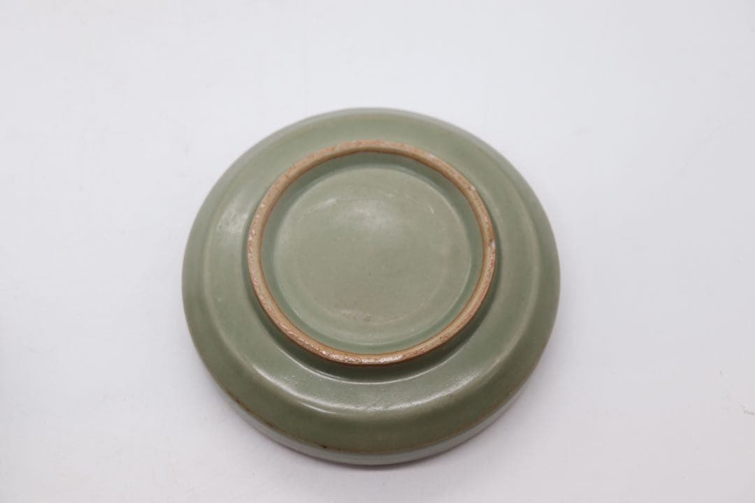 中国　青磁蓋物　青磁　送料込み0406