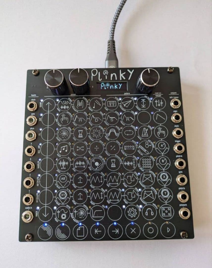 Plinky synth v3 シンセサイザー