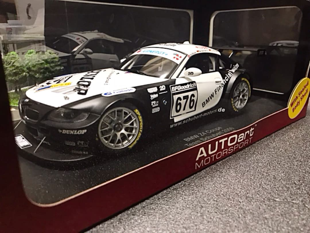 #オートアート AUTOart 1/18 BMW Z4 クーペ シューベルト