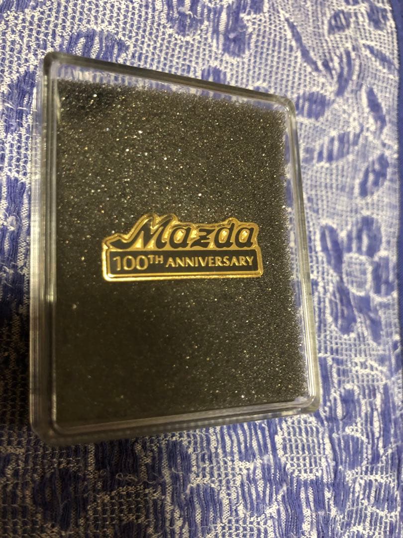 北関東マツダ100周年記念バッチ　MAZDA