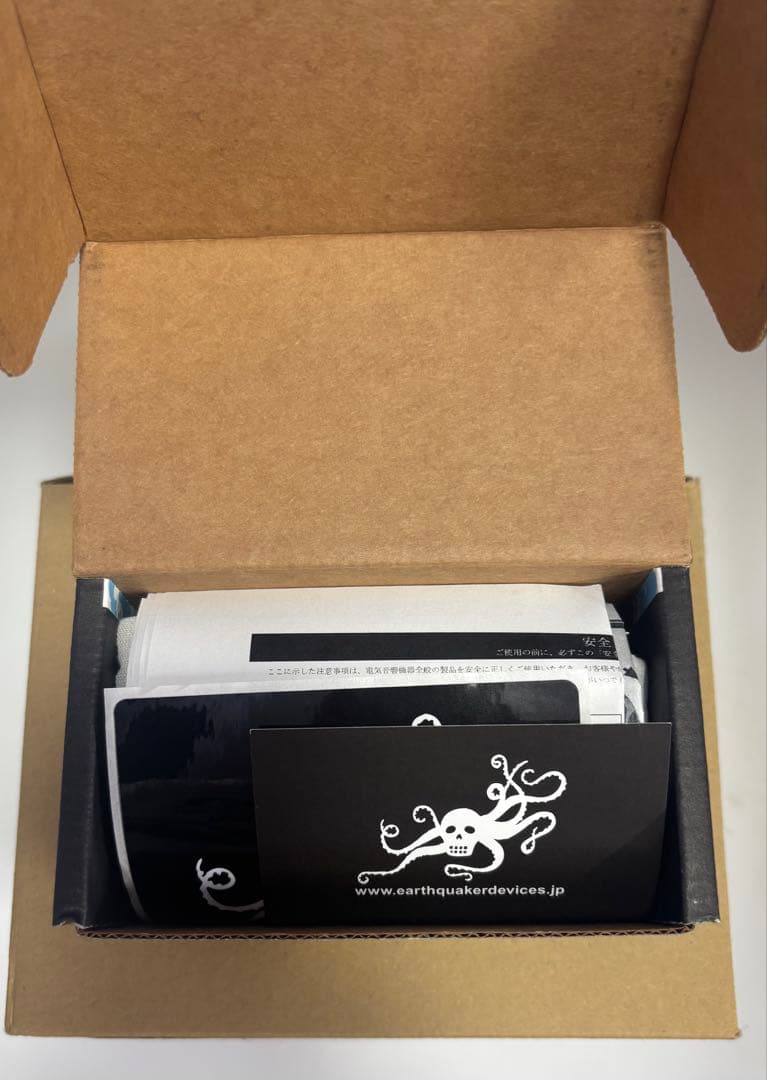EarthQuakerDevices Arrows エフェクター