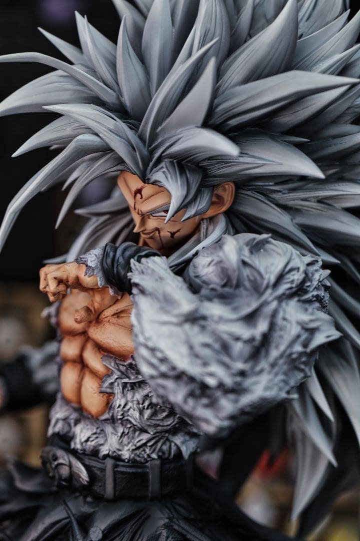 ドラゴンボール　孫悟空　スーパーサイヤ人5　ガレージキッド　フィギュア
