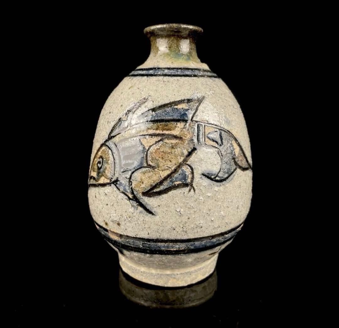 【美品】「凜」人間国宝 金城次郎 壺屋焼 魚文 徳利 酒器 やちむん 琉球