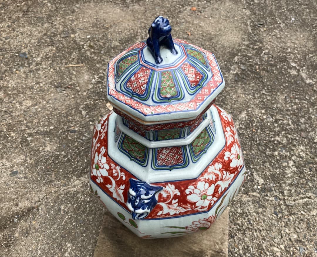 工芸　飾り壺