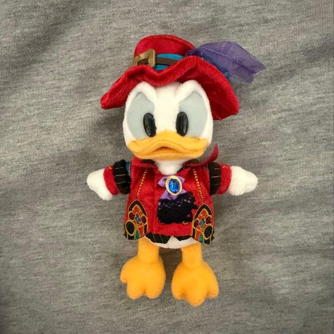 ドナルド ぬいぐるみバッジ 7点