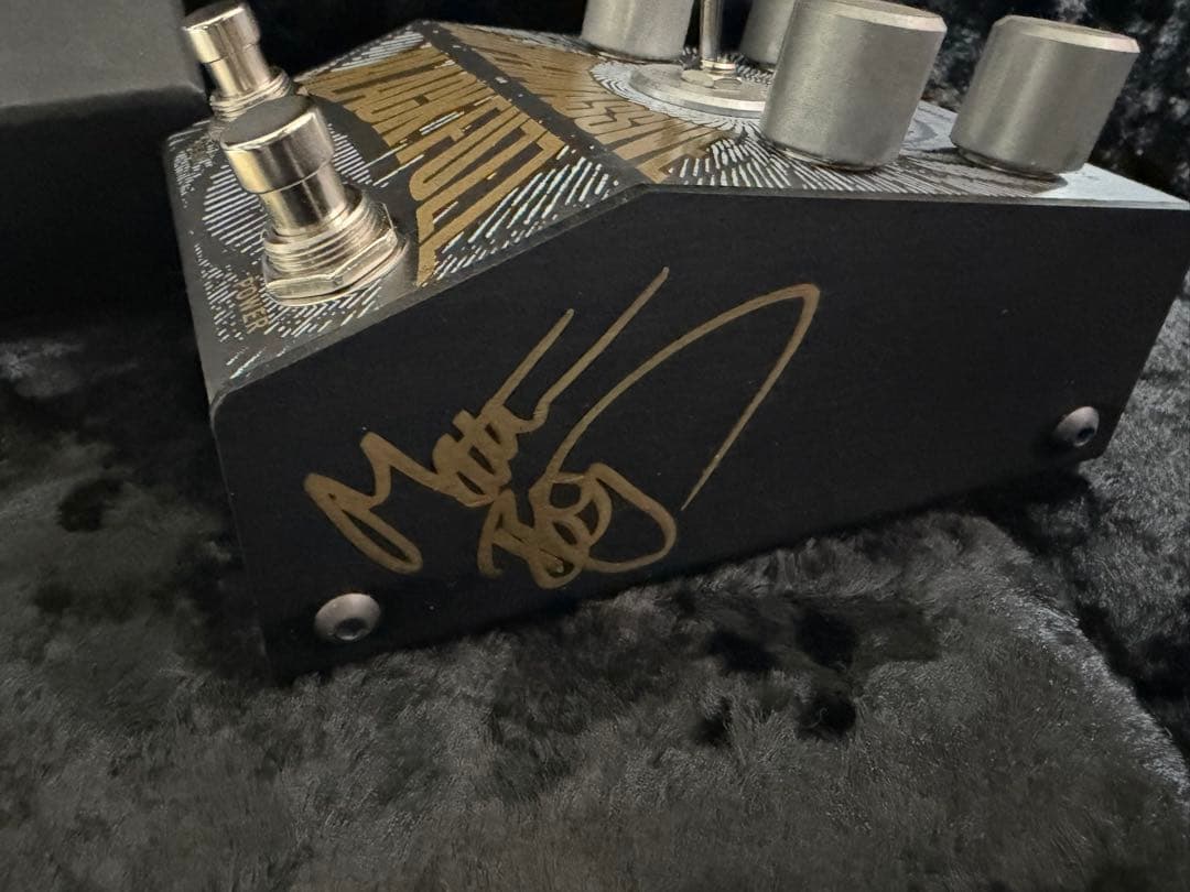 Manson Supermassive Black Fuzz 1/5まで値引き