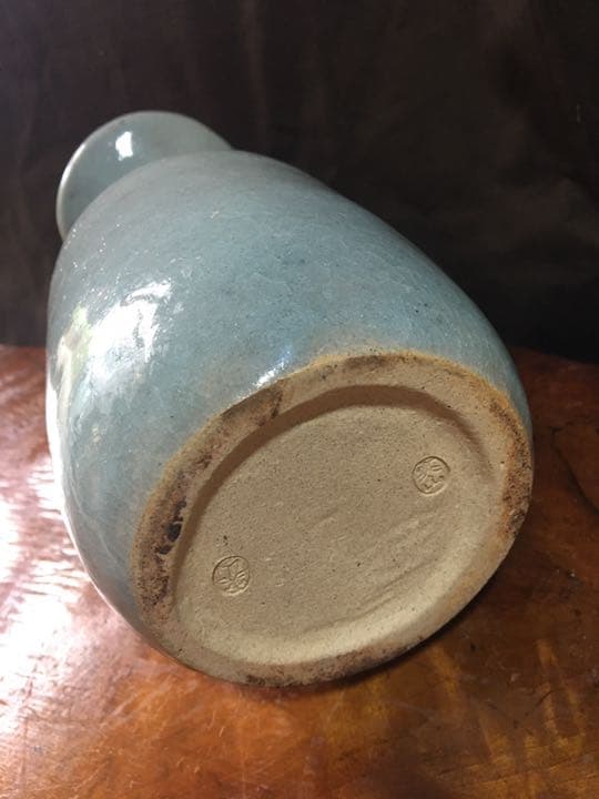青磁 花瓶