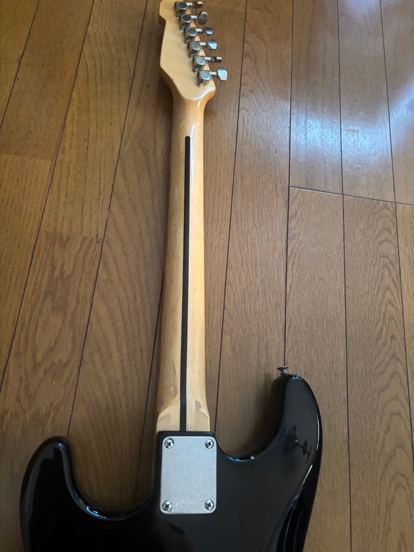 メーカー不明ストラトキャスター