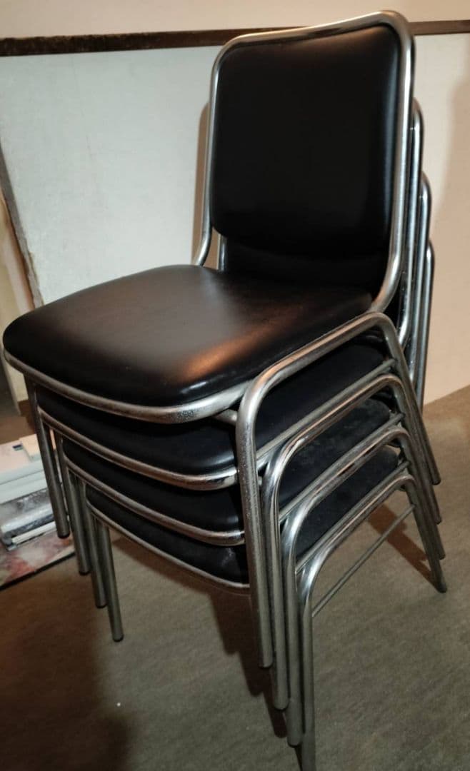 ♥KOKUYOコクヨ　オフィス会議テーブル　幕板付　W1800ホワイト　美品