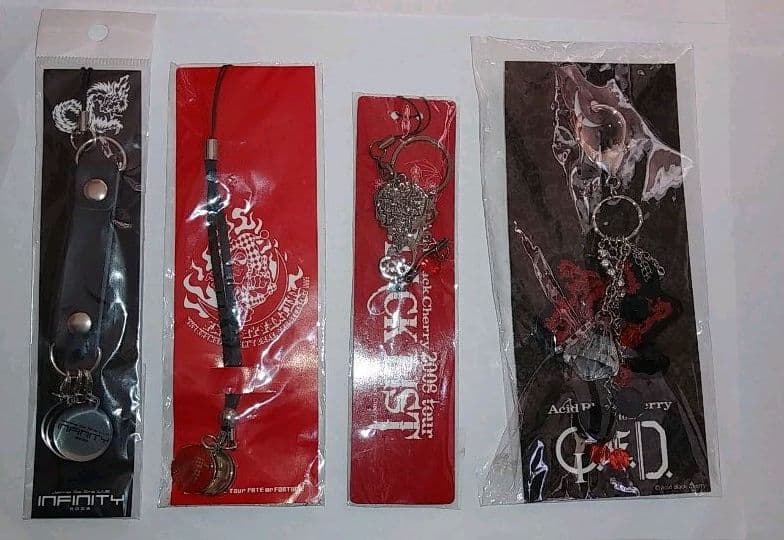 Janne Da Arc、Acid Black Cherry ツアーグッズ