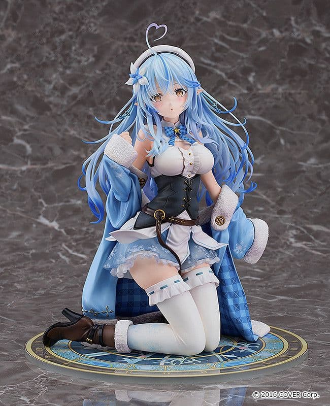 新品未開封　雪花ラミィ　フィギュア