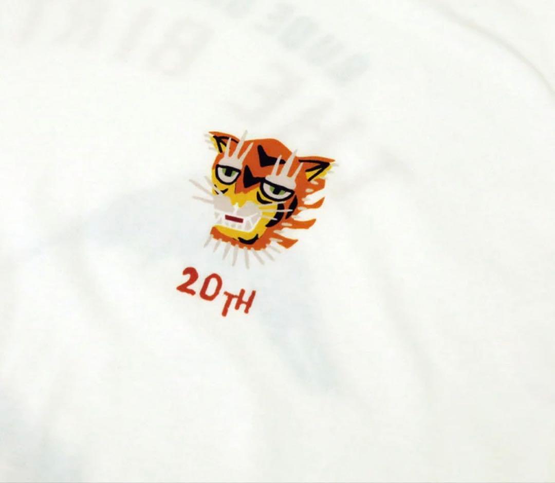 トップス THE BIRTHDAY 20ANV JAPAN MAP (WHITE)