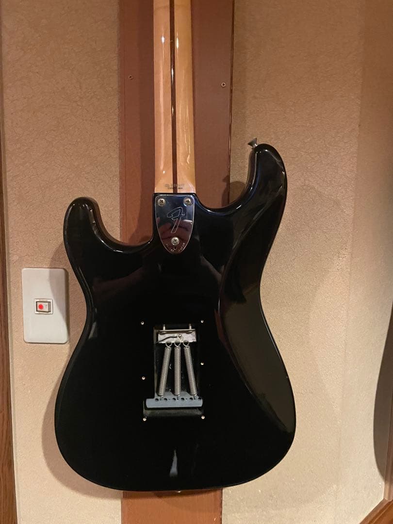 Fender Stratocaster ブラック エレキギター
