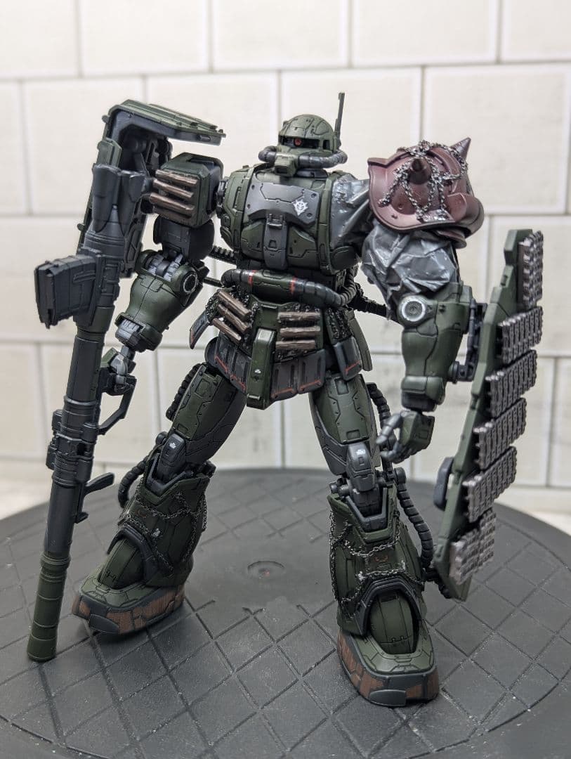 復讐のレクイエム HG 無識別型ザクⅡ FTYPE ルショ―ン機 完成品