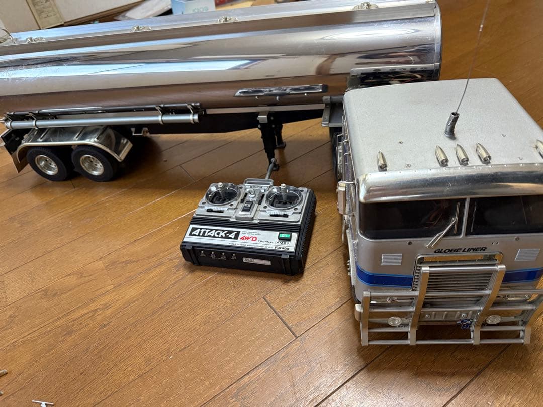 -*-様 タミヤRC　グローブライナー タンクトレーラー ラジコン
